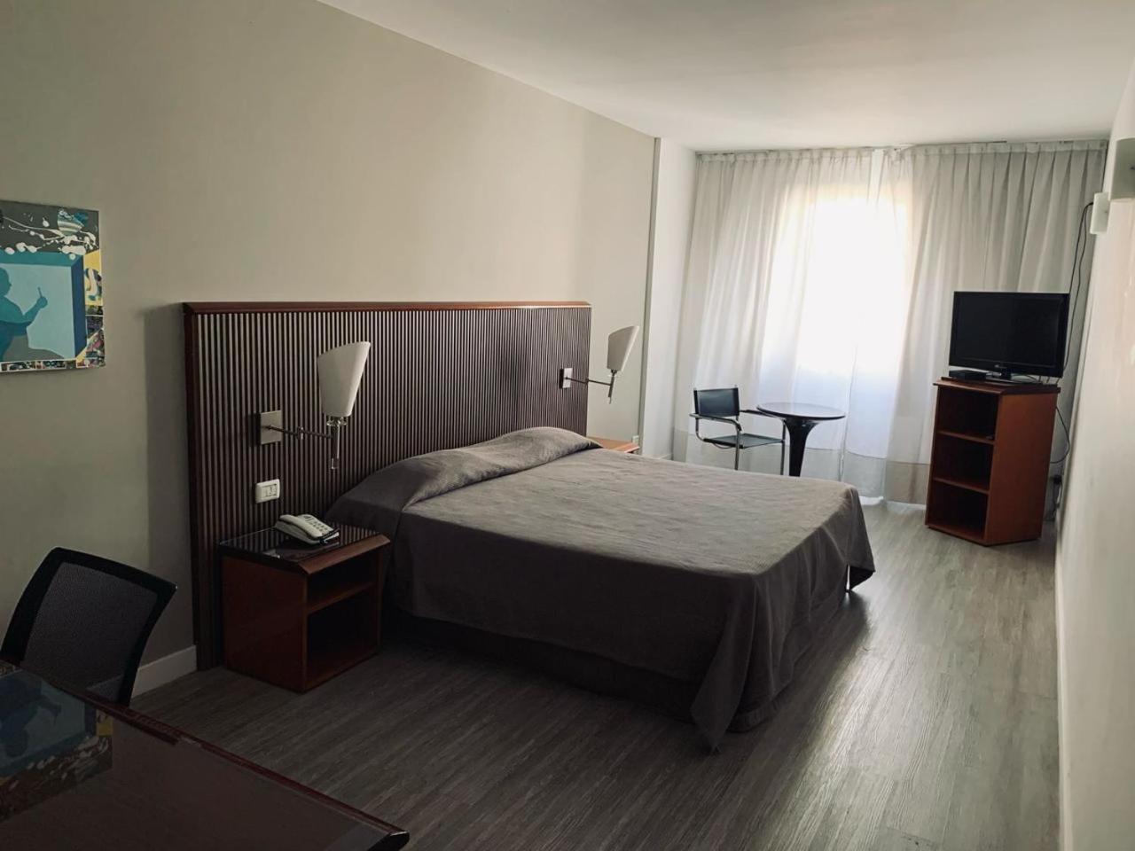 Standard Double Room,1657149133:JPEG